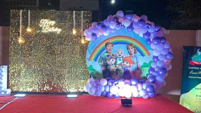 Lush Lawn and Premium Outdoor Event Venue