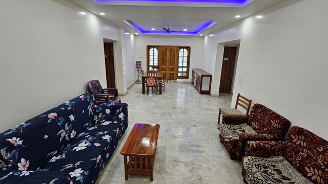 Lush Lawn and Premium Outdoor Event Venue