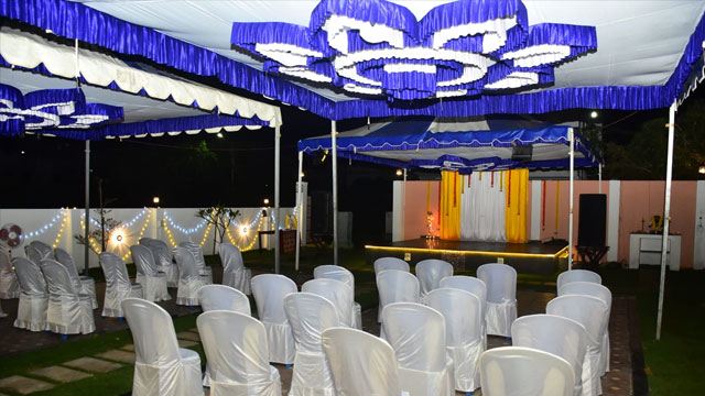 Lush Lawn and Premium Outdoor Event Venue